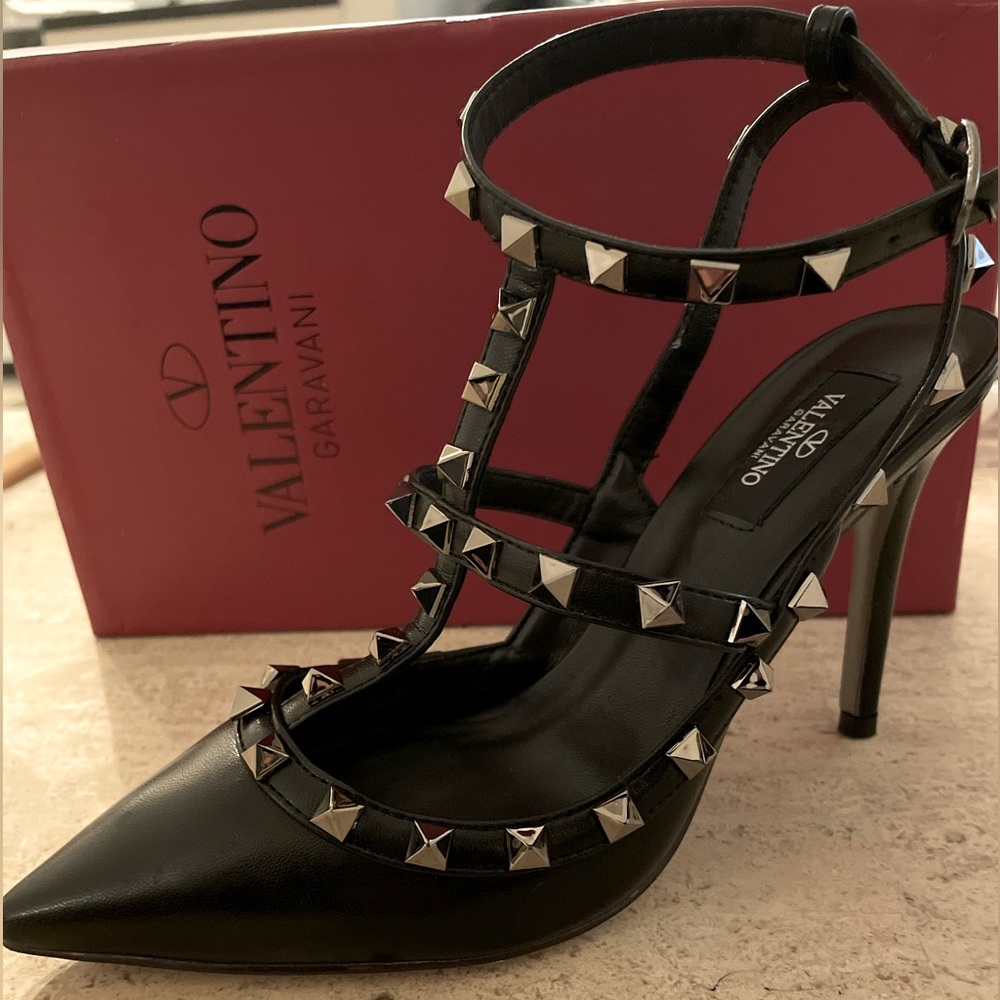 Valentino- size 38
